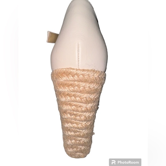 MICHAEL KORS ESPADRILLE WEDGE SANDAL VERY GENTLY USED ONLY ONE TIME SEE PICS - Picture 4 of 7